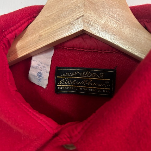 Vintage Eddie Bauer M 100% Virgin Wool Coat Red Jacket Chore Barn 80s Mackinaw - Picture 4 of 6